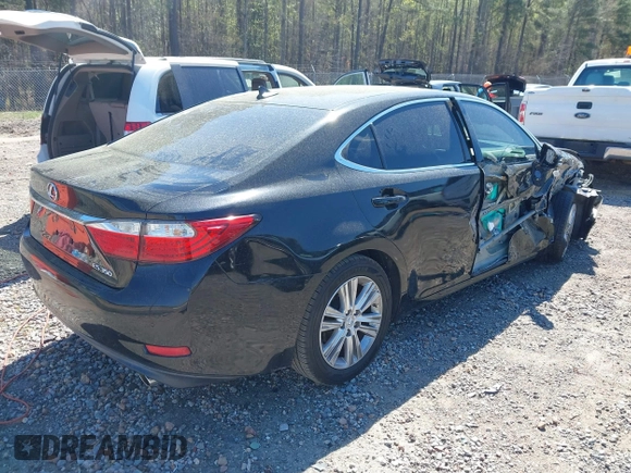 2014 Lexus ES 350 with VIN JTHBK1GG6E2087733, listed as a IAAI auction lot 41872498 with 191,347 mi miles. Bid and sale history available at carsss.com. Image 4.
