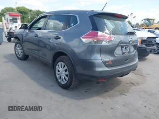 2016 Nissan Rogue SV with VIN 5N1AT2MTXGC784252, listed as a IAAI auction lot 42049242 with 101,872 mi miles. Bid and sale history available at carsss.com. Image 3.