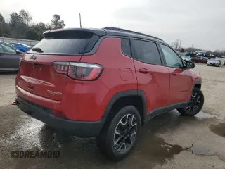 2020 Jeep Compass Trailhawk with VIN 3C4NJDDB5LT122219, listed as a Copart auction lot 47773725 with 165,376 mi miles and Salvage Title. Bid and sale history available at carsss.com. Image 3.
