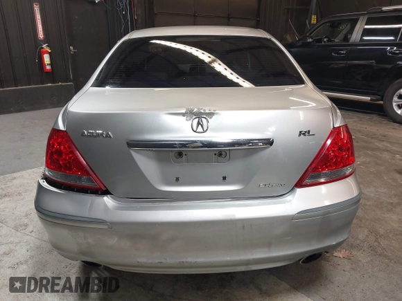 2007 Acura RL Technology with VIN JH4KB16657C004153, listed as a IAAI auction lot 42206466 with 333,860 mi miles and . Bid and sale history available at DreamBid. Image 16.