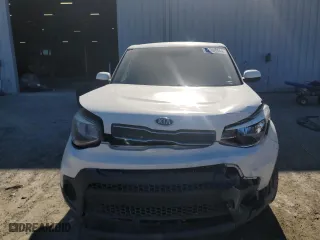 2017 Kia Soul with VIN KNDJN2A24H7447225, listed as a Copart auction lot 82084444 with 113,742 mi miles and Salvage Title. Bid and sale history available at carsss.com. Image 5.