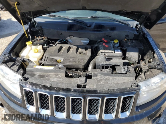 2013 Jeep Compass Latitude with VIN 1C4NJDEB8DD280267, listed as a Copart auction lot 50994085 with 98,115 mi miles and Clean Title. Bid and sale history available at carsss.com. Image 12.