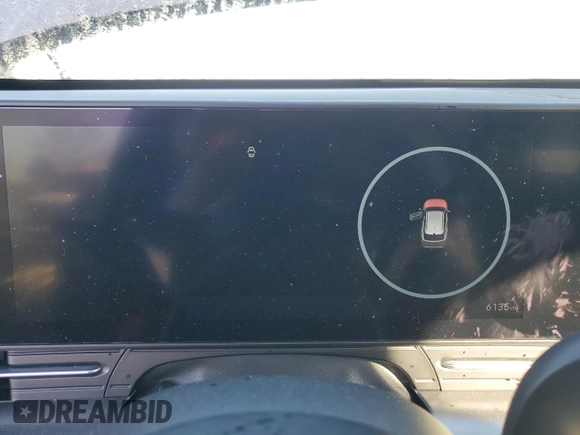 2025 Hyundai Kona SEL Convenience with VIN KM8HCCAB3SU217271, listed as a Copart auction lot 42776735 with 6,135 mi miles and Salvage Title. Bid and sale history available at DreamBid. Image 9.