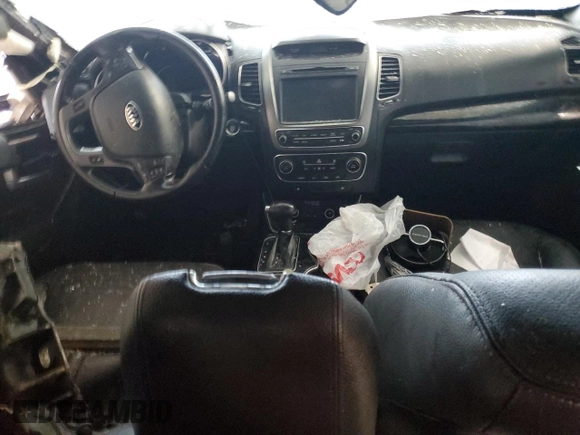2014 Kia Sorento LX с VIN 5XYKT3A6XEG489481, выставлен на аукционе Copart как лот 56676645 с пробегом Не указан миль и Списание • Salvage title. История ставок и продаж доступна на DreamBid. Изображение 8.