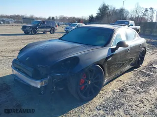 2010 Porsche Panamera S with VIN WP0AB2A71AL063114, listed as a IAAI auction lot 41169138 with 127,292 mi miles. Bid and sale history available at carsss.com. Image 17.