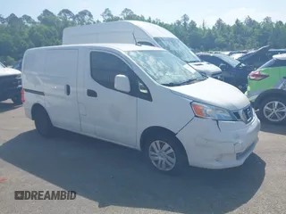 2020 Nissan NV200 SV z VIN 3N6CM0KN3LK694753, wystawiony jako IAAI lot #42170439 z przebiegiem 97 466 mil mil oraz . Historia ofert i sprzedaży dostępna na DreamBid. Obrazek 1.