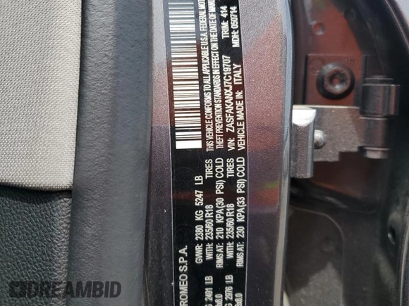 2018 Alfa Romeo Stelvio z VIN ZASFAKANXJ7C19707, wystawiony jako Copart lot #56553175 z przebiegiem 67 757 mil mil oraz Tytuł czysty. Historia ofert i sprzedaży dostępna na DreamBid. Obrazek 13.