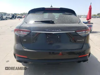 2022 Maserati Levante Modena S with VIN ZN661ZUM9NX400466, listed as a Copart auction lot 68132364 with Not Provided miles and Salvage Title. Bid and sale history available at carsss.com. Image 6.