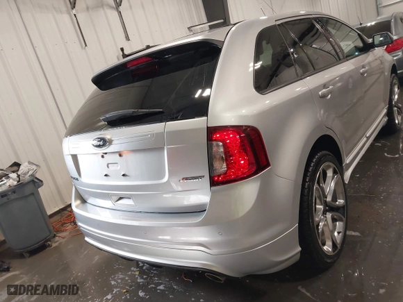 2014 Ford Edge Sport with VIN 2FMDK3AK5EBB73026, listed as a IAAI auction lot 41371831 with 67,802 mi miles. Bid and sale history available at carsss.com. Image 17.