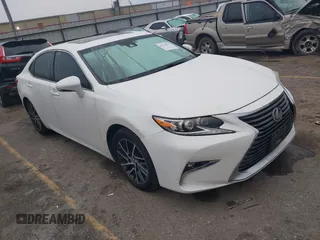 2016 Lexus ES 330 z VIN 58ABK1GG7GU027473, wystawiony jako IAAI lot #41116912 z przebiegiem 133 496 mil mil oraz . Historia ofert i sprzedaży dostępna na DreamBid. Obrazek 1.