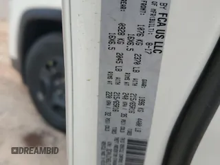 2018 Jeep Compass Sport z VIN 3C4NJCAB3JT123431, wystawiony jako Copart lot #63045144 z przebiegiem 118 849 mil mil oraz Szkoda całkowita • Salvage title. Historia ofert i sprzedaży dostępna na DreamBid. Obrazek 13.