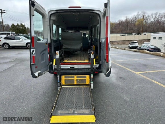 2016 Ford Transit Wagon XL with VIN 1FDZX2CM9GKA08637, listed as a Copart auction lot 53083255 with 294,235 mi miles and Clean Title. Bid and sale history available at carsss.com. Image 5.