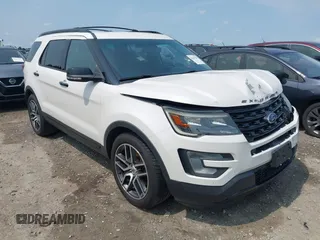 2017 Ford Explorer Sport z VIN 1FM5K8GT5HGA12559, wystawiony jako IAAI lot #42417361 z przebiegiem 100 644 mil mil oraz . Historia ofert i sprzedaży dostępna na DreamBid. Obrazek 1.