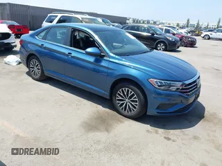 2021 Volkswagen Jetta S с VIN 3VWC57BU8MM049860, выставлен на аукционе IAAI как лот 42486170 с пробегом 66 054 миль миль и . История ставок и продаж доступна на DreamBid. Изображение 1.