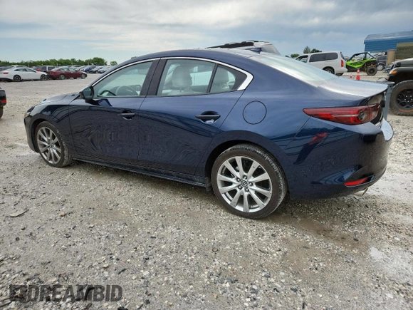 2020 Mazda 3 Premium with VIN 3MZBPAEM4LM117357, listed as a Copart auction lot 61349625 with 29,206 mi miles and Salvage title. Bid and sale history available at DreamBid. Image 2.