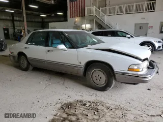 1995 Buick Park Avenue Ultra with VIN 1G4CU5211SH661573, listed as a Copart auction lot 66585644 with 177,755 mi miles and Salvage Title. Bid and sale history available at carsss.com. Image 4.