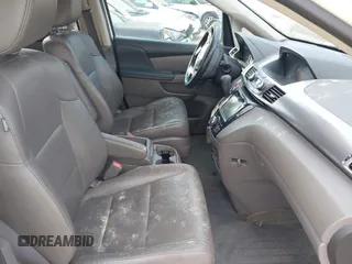 2015 Honda Odyssey EX-L z VIN 5FNRL5H61FB055684, wystawiony jako IAAI lot #42013480 z przebiegiem 221 381 mil mil oraz . Historia ofert i sprzedaży dostępna na DreamBid. Obrazek 5.