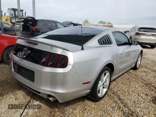 2013 Ford Mustang GT with VIN 1ZVBP8CF7D5242292, listed as a Copart auction lot 50411825 with 35,821 mi miles and Clean Title. Bid and sale history available at carsss.com. Image 3.