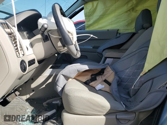 2008 Mercury Mariner with VIN 4M2CU81Z18KJ18646, listed as a Copart auction lot 47645155 with 108,623 mi miles and Salvage title. Bid and sale history available at DreamBid. Image 7.
