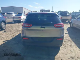 2016 Jeep Cherokee Latitude with VIN 1C4PJLCB7GW351506, listed as a IAAI auction lot 42264579 with 71,021 mi miles and . Bid and sale history available at DreamBid. Image 17.