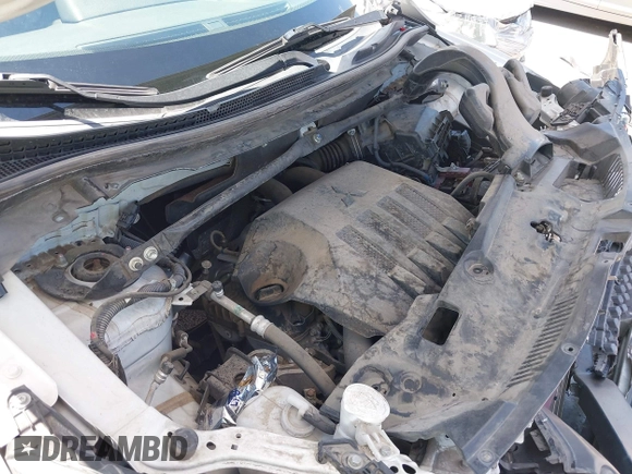 2019 Mitsubishi Eclipse Cross ES z VIN JA4AS3AA9KZ014205, wystawiony jako IAAI lot #42408043 z przebiegiem 107 639 mil mil oraz . Historia ofert i sprzedaży dostępna na DreamBid. Obrazek 20.