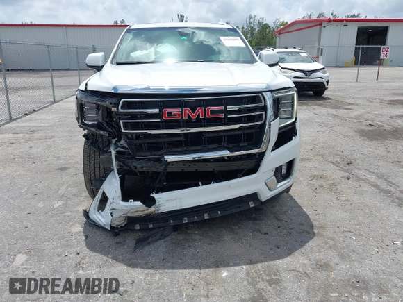 2022 GMC Yukon SLT with VIN 1GKS1BKD4NR178230, listed as a IAAI auction lot 41943095 with 41,421 mi miles. Bid and sale history available at carsss.com. Image 6.