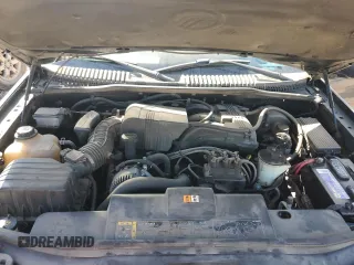 2002 Mercury Mountaineer Convenience с VIN 4M2ZU66E52UJ33005, выставлен на аукционе Copart как лот 46082025 с пробегом 107 229 миль миль и Списание • Salvage title. История ставок и продаж доступна на DreamBid. Изображение 12.