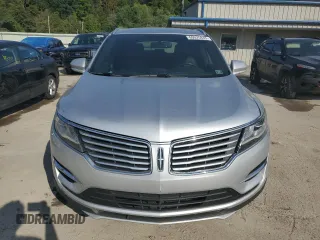 2016 Lincoln MKC Premier with VIN 5LMCJ1D99GUJ08220, listed as a Copart auction lot 69025843 with 140,874 mi miles and . Bid and sale history available at DreamBid. Image 5.