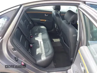 2006 Hyundai Azera SE with VIN KMHFC46F06A107049, listed as a IAAI auction lot 42638717 with 158,094 mi miles and . Bid and sale history available at DreamBid. Image 8.