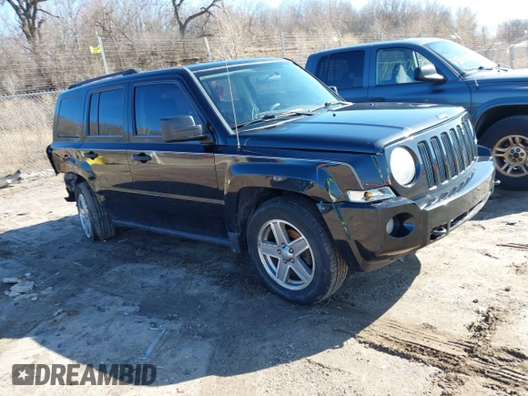 2008 Jeep Patriot Sport with VIN 1J8FF28W58D569808, listed as a IAAI auction lot 41865655 with 142,215 mi miles and . Bid and sale history available at DreamBid. Image 1.