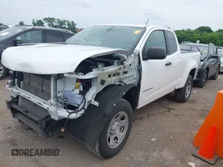 2021 Chevrolet Colorado 2WD Work Truck z VIN 1GCHSBEA6M1105491, wystawiony jako IAAI lot #42273668 z przebiegiem 43 024 mil mil oraz . Historia ofert i sprzedaży dostępna na DreamBid. Obrazek 17.