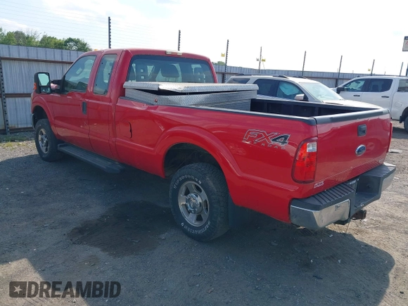 2012 Ford F-250 XL z VIN 1FT7X2B64CED14314, wystawiony jako IAAI lot #42059427 z przebiegiem 126 231 mil mil oraz . Historia ofert i sprzedaży dostępna na DreamBid. Obrazek 3.