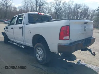 2018 Ram 2500 Tradesman с VIN 3C6UR5CJ2JG379628, выставлен на аукционе IAAI как лот 41920665 с пробегом Не указан миль и . История ставок и продаж доступна на DreamBid. Изображение 3.
