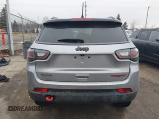 2022 Jeep Compass Trailhawk with VIN 3C4NJDDB3NT128118, listed as a IAAI auction lot 41664845 with 32,660 mi miles and . Bid and sale history available at DreamBid. Image 16.