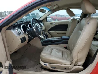 2005 Ford Mustang Deluxe z VIN 1ZVHT80N855181893, wystawiony jako Copart lot #51479185 z przebiegiem 98 450 mil mil oraz Szkoda całkowita • Salvage title. Historia ofert i sprzedaży dostępna na DreamBid. Obrazek 7.