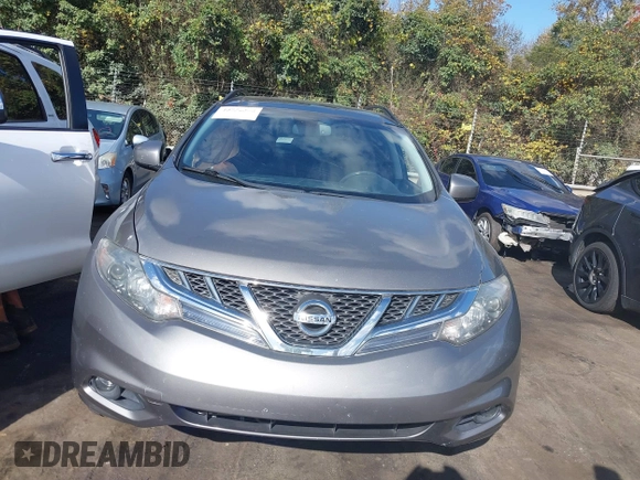2011 Nissan Murano SV z VIN JN8AZ1MW7BW169774, wystawiony jako IAAI lot #40752308 z przebiegiem 167 144 mil mil oraz . Historia ofert i sprzedaży dostępna na DreamBid. Obrazek 12.