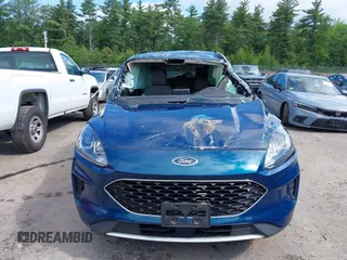 2020 Ford Escape SE with VIN 1FMCU9G68LUA19176, listed as a IAAI auction lot 42514304 with 40,646 mi miles and . Bid and sale history available at DreamBid. Image 13.