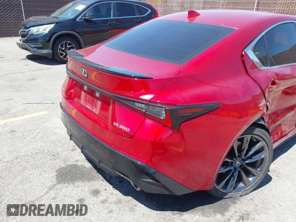 2021 Lexus IS 350 F Sport z VIN JTHGZ1B21M5047800, wystawiony jako IAAI lot #42618974 z przebiegiem 34 815 mil mil oraz . Historia ofert i sprzedaży dostępna na DreamBid. Obrazek 4.