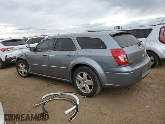2006 Dodge Magnum SXT with VIN 2D4GZ47V76H473558, listed as a Copart auction lot 72087564 with 122,810 mi miles and Salvage Title. Bid and sale history available at DreamBid. Image 2.