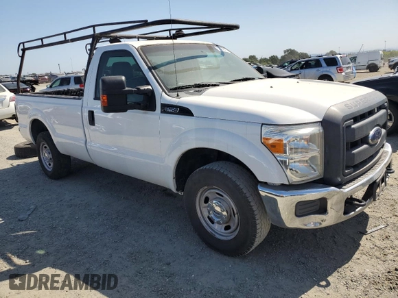 2014 Ford F-250 XL z VIN 1FTBF2A63EEA73881, wystawiony jako Copart lot #57694895 z przebiegiem 228 589 mil mil oraz Czysty tytuł • Clean title. Historia ofert i sprzedaży dostępna na DreamBid. Obrazek 4.