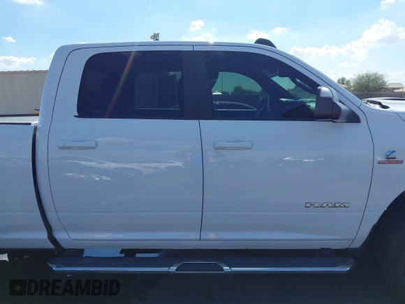 2021 Ram 2500 Big Horn with VIN 3C6UR5DL1MG676863, listed as a IAAI auction lot 42386260 with 105,328 mi miles and . Bid and sale history available at DreamBid. Image 14.