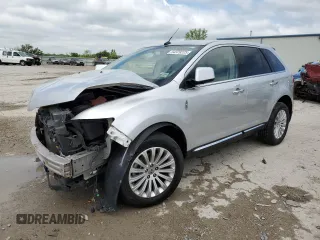 2011 Lincoln MKX z VIN 2LMDJ8JK6BBJ08962, wystawiony jako Copart lot #54329225 z przebiegiem 183 883 mil mil oraz Szkody całkowita. Historia ofert i sprzedaży dostępna na DreamBid. Obrazek 1.