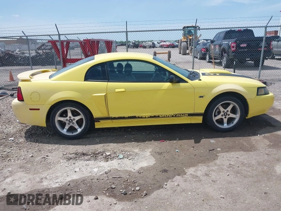 2003 Ford Mustang GT Deluxe z VIN 1FAFP42X43F394679, wystawiony jako IAAI lot #42129223 z przebiegiem 135 472 mil mil oraz . Historia ofert i sprzedaży dostępna na DreamBid. Obrazek 14.