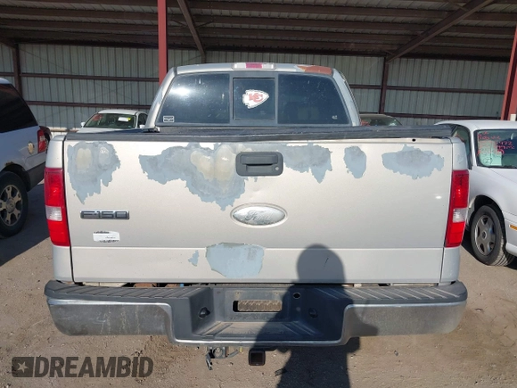 2006 Ford F-150 XLT with VIN 1FTPW14V76KD69637, listed as a IAAI auction lot 41940313 with 313,194 mi miles and . Bid and sale history available at carsss.com. Image 16.