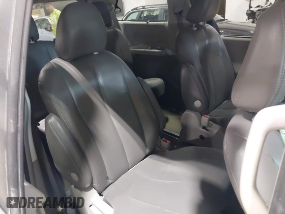 2013 Toyota Sienna LE with VIN 5TDJK3DC0DS056429, listed as a IAAI auction lot 41633193 with 167,321 mi miles and . Bid and sale history available at DreamBid. Image 8.