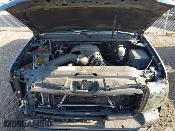 2011 Chevrolet Avalanche LS with VIN 3GNMCEE05BG291728, listed as a IAAI auction lot 42567854 with 190,621 mi miles and . Bid and sale history available at DreamBid. Image 10.