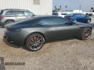 2018 Aston Martin DB11 z VIN SCFRMFAV1JGL05008, wystawiony jako Copart lot #51495205 z przebiegiem 18 133 mil mil oraz Szkoda całkowita • Salvage title. Historia ofert i sprzedaży dostępna na DreamBid. Obrazek 3.