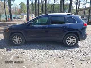 2014 Jeep Cherokee Latitude with VIN 1C4PJMCS6EW268491, listed as a IAAI auction lot 41906694 with 149,830 mi miles. Bid and sale history available at carsss.com. Image 15.