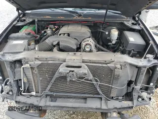 2009 GMC Yukon SLE w/3SA with VIN 1GKFC23C39J100821, listed as a Copart auction lot 72086384 with 171,784 mi miles and Salvage Title. Bid and sale history available at carsss.com. Image 12.