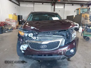 2013 Kia Sorento EX with VIN 5XYKUCA67DG365681, listed as a IAAI auction lot 41885665 with 10,318 mi miles. Bid and sale history available at carsss.com. Image 13.